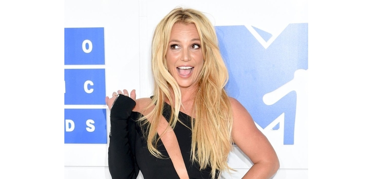 El padre de Britney Spears renuncia a su cargo como tutor legal de la cantante