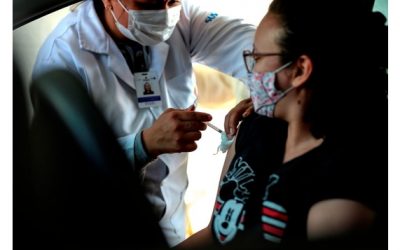 Esto es lo último que se sabe sobre la combinación de vacunas contra el coronavirus