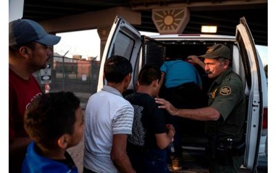 EE.UU. extiende la expulsión de indocumentados en la frontera por la pandemia de coronavirus