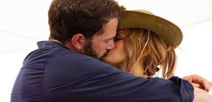 Ben Affleck puede ‘proponerle matrimonio a Jennifer Lopez en cualquier momento’
