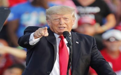 Trump tilda la retirada de Afganistán de vergonzosa y pide dimisión de Biden