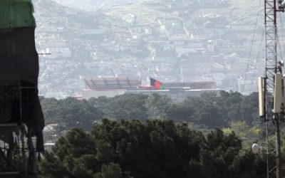 EEUU cambia plan de evacuación en Kabul por amenazas de ISIS