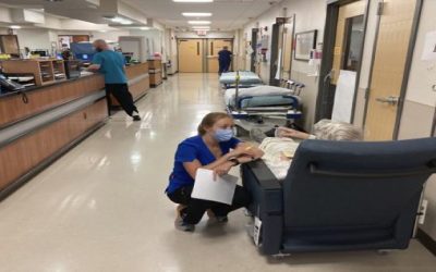 Ante alza de decesos, Oregon almacenará cuerpos en camiones