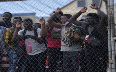 Panamá y Colombia acuerdan organizar flujo migratorio