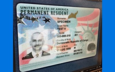 USCIS amplía validez de “green card” vencida durante trámite para obtener la residencia permanente