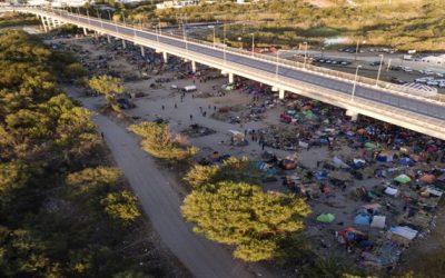 Fuerzas mexicanas rodean campamento de migrantes en frontera