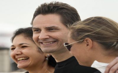 China asegura que liberó a canadienses por motivos de salud