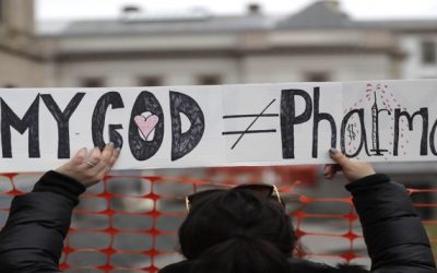 Más gente en EEUU alega razones religiosas para no vacunarse