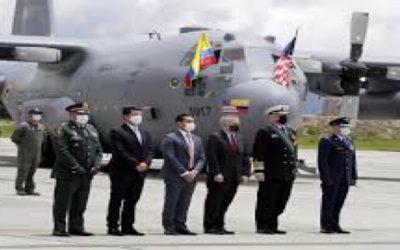 Colombia recibe de EE.UU. dos aviones para combatir delitos transnacionales