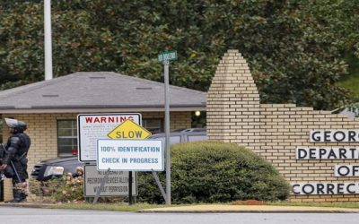 Gobierno de EEUU investigará prisiones de Georgia por abusos a reclusos LGTBQ