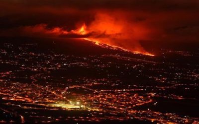 Erupción volcánica en una isla española continúa sin heridos