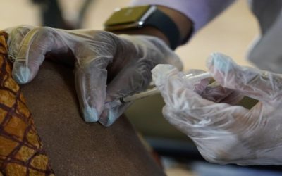 EEUU define detalles de plan para vacunas de refuerzo