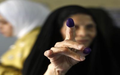 Los iraquíes votan en las parlamentarias, buscan un cambio