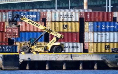 EE.UU. espera arreglar la cadena de suministro abriendo puertos a todas horas