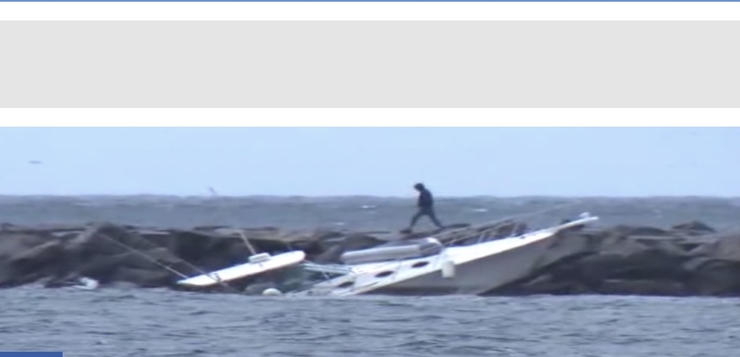 3 heridos deja choque de bote con rompe olas.