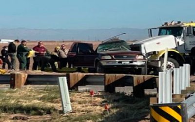 Mueren 15 personas en choque múltiple en México