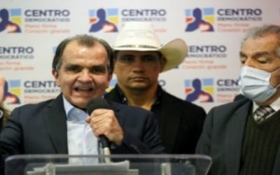 Zuluaga sucederá a Duque como candidato a la presidencia de Colombia por el Centro Democrático