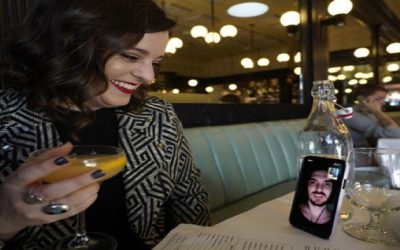 Menos restricciones de viaje en EEUU traerán alivio a muchos