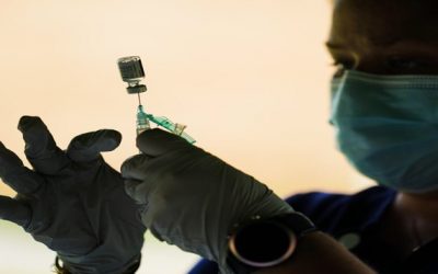 EEUU requerirá vacunaciones a empleados de empresas grandes