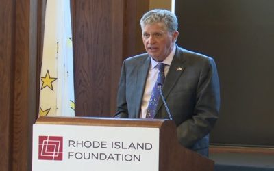 McKee anuncia ayuda para refugiados Afganos que llegan a Rhode Island.