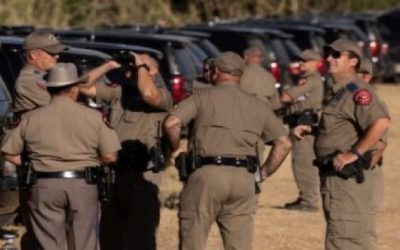 HRW insta al gobierno federal a intervenir para evitar abusos a inmigrantes en Texas