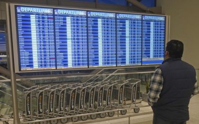 Más cancelaciones de vuelos en Navidad debido a COVID