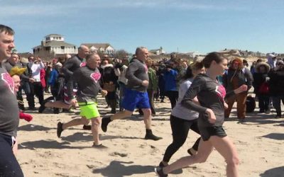 Olimpiadas Especiales RI celebra la 14a Carrera Anual de Torch Run Plunge