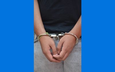 Acusan a chico de 13 años de intento de asesinato en un tiroteo en Florida