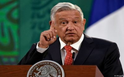 Gobierno mexicano promete “velar” por migrantes al volver “Quédate en México”
