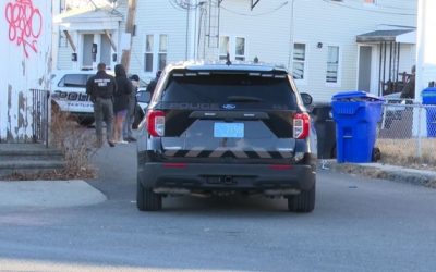 Víctima tiroteo arrestada después de encontrar drogas en su casa.