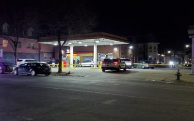 Hombre asalta bodega y apuñala a cliente que intentaba evitar que escapara.