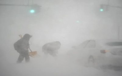 Tormenta invernal azota este de EEUU; cancelan vuelos