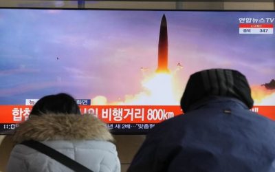 Corea del Norte dispara misil de largo alcance