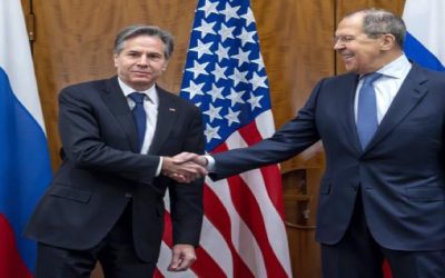 EEUU y Rusia intentan calmar los ánimos en crisis de Ucrania