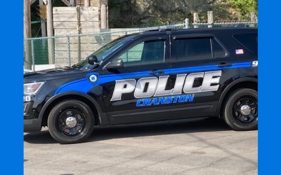 Policía Cranston invetiga disparos contra dos casas y un automóvil