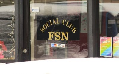 Autoridades identifican victimas de tiroteo en club social.