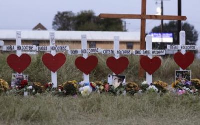 Texas: Fuerza Aérea pagará 230 mdd por tiroteo en iglesia