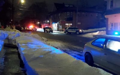 Pawtucket: Hombre muere apuñalado en licorería