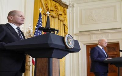 Biden promete bloquear gasoducto si Rusia invade Ucrania