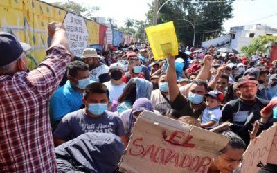 Migrantes en sur de México amenazan con nueva caravana hacia EE. UU.