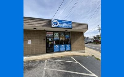 Policía Providence investiga robo en Farmacia AJ