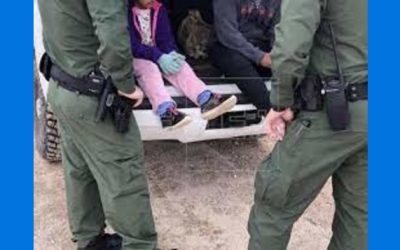 La Patrulla Fronteriza rescata a una niña de 4 años abandonada por traficantes de personas