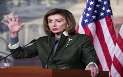 Pelosi defiende en Florida los beneficios del plan de infraestructura
