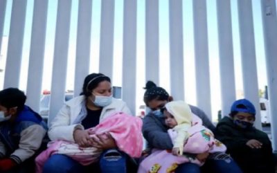 ICE reporta fuerte caída en deportaciones y arrestos de inmigrantes bajo Biden