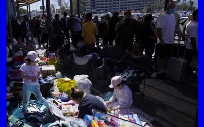 EEUU bloquea a rusos en la frontera, acepta a ucranianos