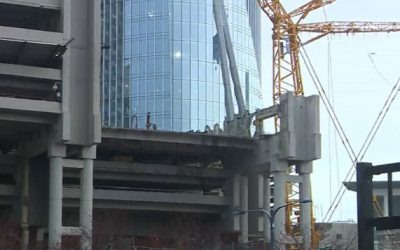 Autoridades identifican trabajador que murió en derrumbe garage de Boston.