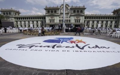 Guatemala endurece penas por aborto, prohíbe matrimonio gay