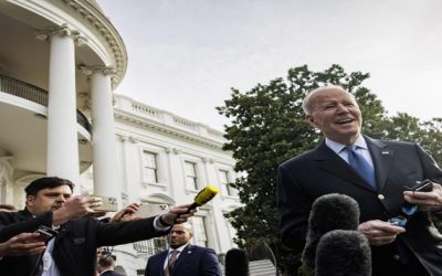 Biden llega a Bruselas para participar el jueves en cumbres sobre Ucrania