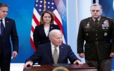 EE. UU. aprueba 800 millones de dólares en ayuda adicional a Ucrania