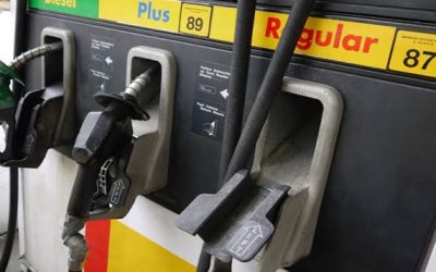 Republicanos Senado Estatal proponen suspender impuesto a la gasolina.